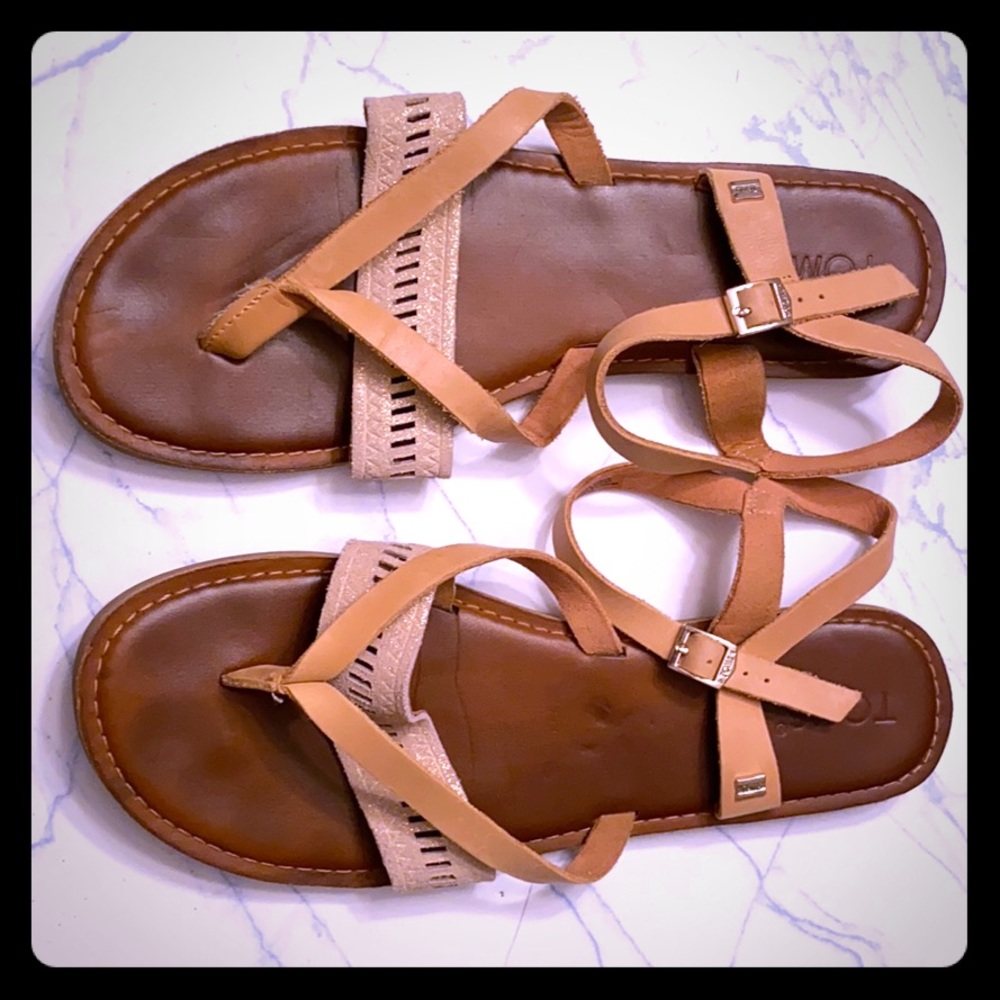 TOMS Women’s Flats